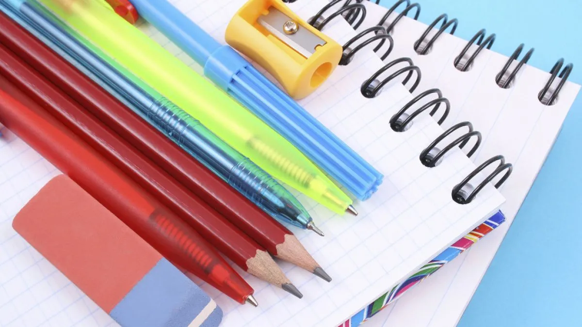 1488485603-utiles-escolares-beca